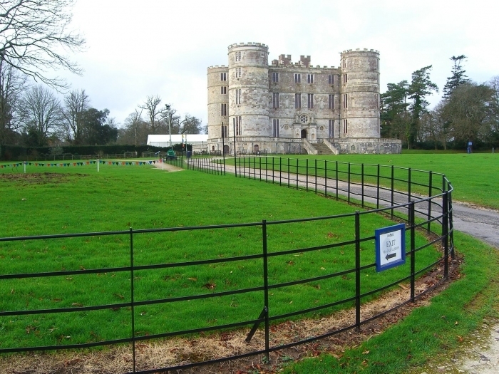 Lulworth Castle Estate Fencing Restoration