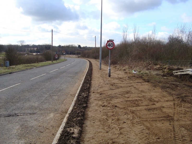 Radlett road verge upgrade Public sector Maydencroft Limited
